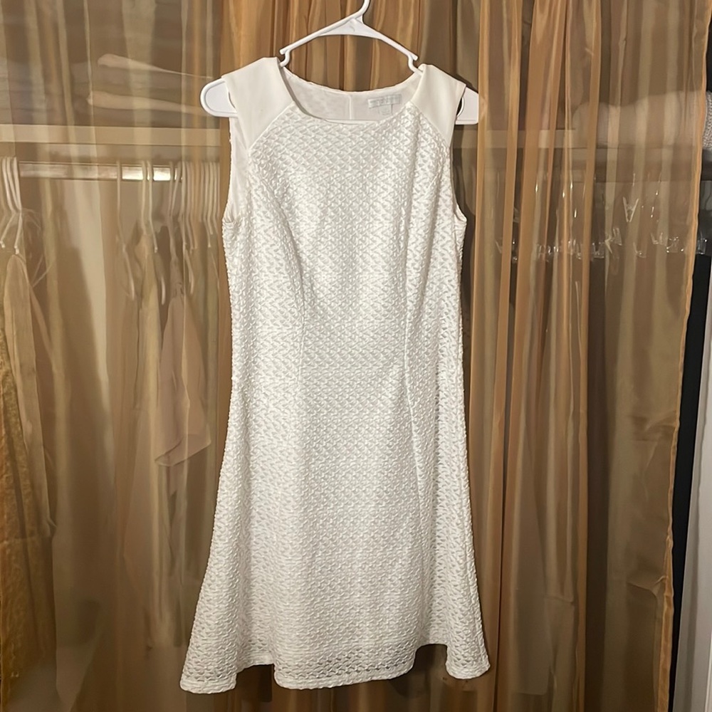 White textured dress